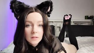 TheTinyFeetTreat – Breed Stepmom in Her Halloween Costume