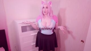 Kitty LeRoux – Mommy Wants to Be An E-girl