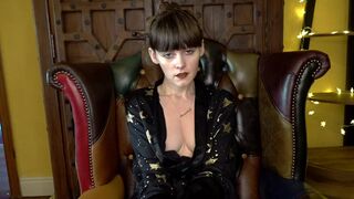 Sydney Harwin - Mommy