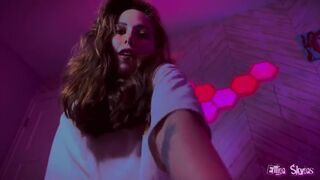 Ellie Skyes – In Your Dreams