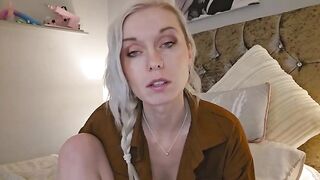 Lexi Snow - Aunt Sucks Your Cock As Payment